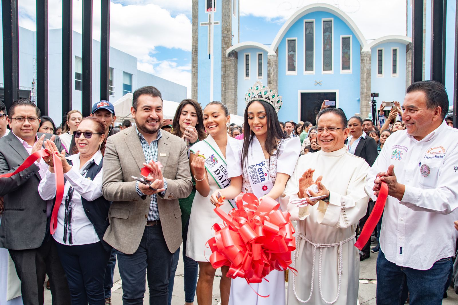 Con majestuosa primera alfombra inician las festividades de la Feria Internacional del Arte Efímero y la 2023: Salvador Santos Cedillo